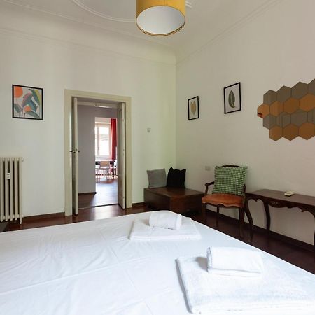 Sempione Cozy Flat Apartment Milan Bagian luar foto