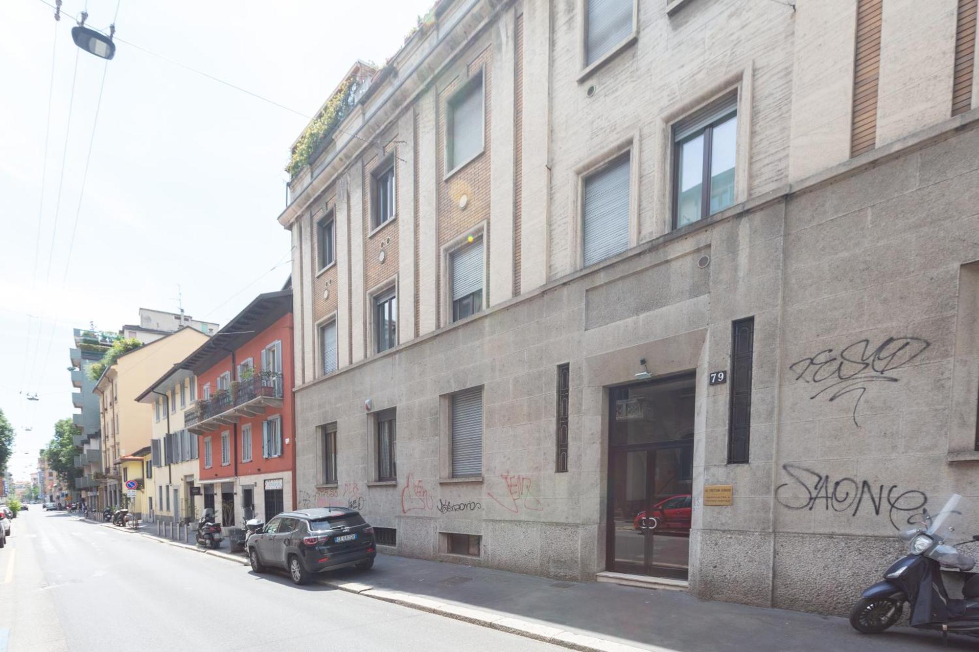 Sempione Cozy Flat Apartment Milan Bagian luar foto